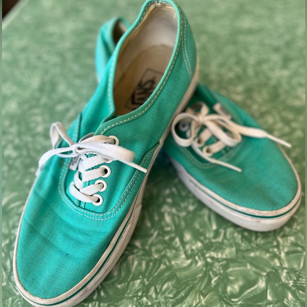 Turquoise Vans, classic lace up style. Women’s 10